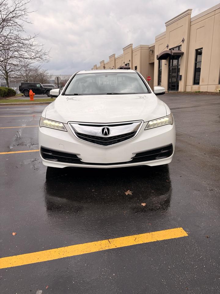 Acura TLX Base 2.4L 2017