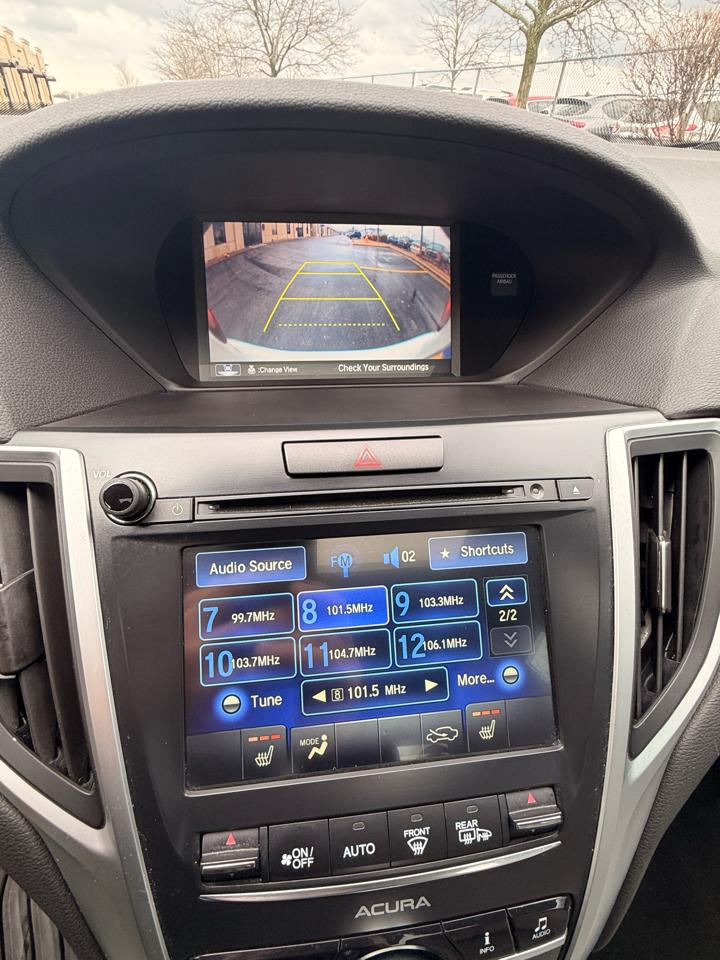 Acura TLX Base 2.4L 2017