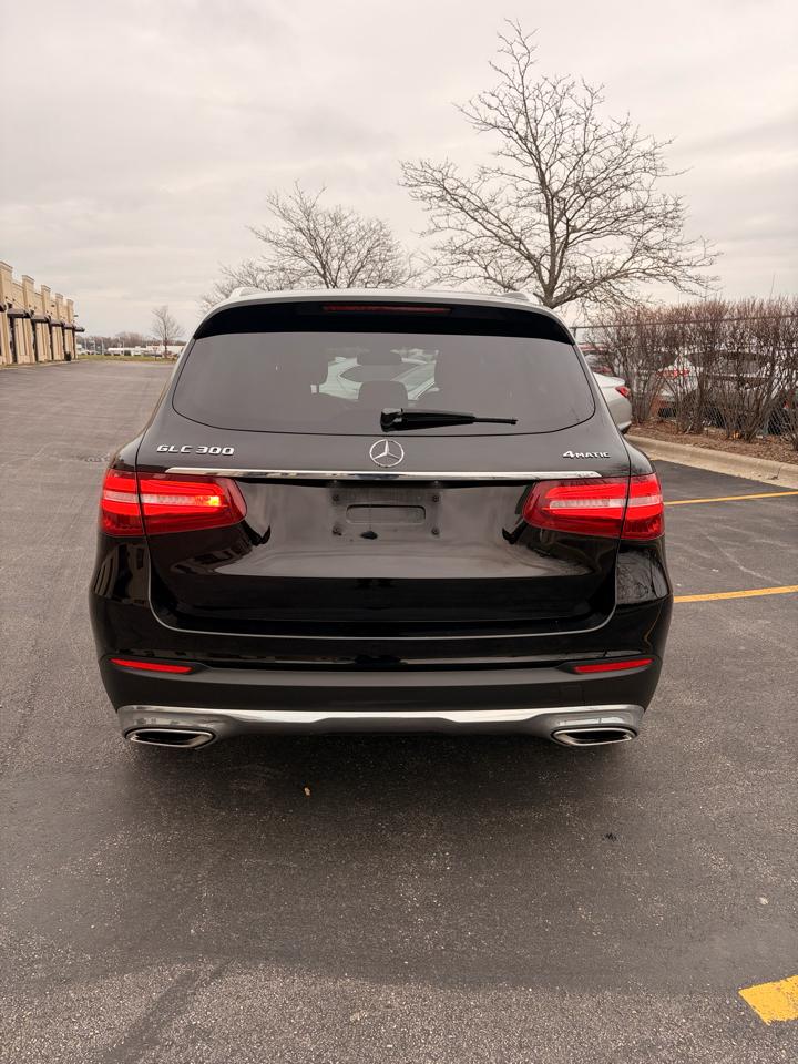 Mercedes-Benz GLC-Class GLC300 4MATIC 2018
