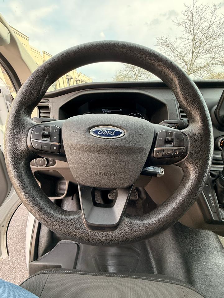 Ford Transit 150 Van Low Roof w/Sliding Pass. 130-in. WB 2020