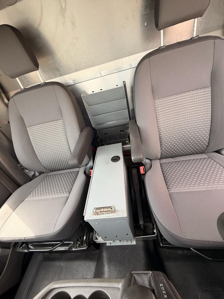 Ford Transit 150 Van Low Roof w/Sliding Pass. 130-in. WB 2020