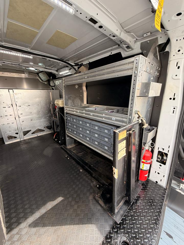 Ford Transit 150 Van Low Roof w/Sliding Pass. 130-in. WB 2020