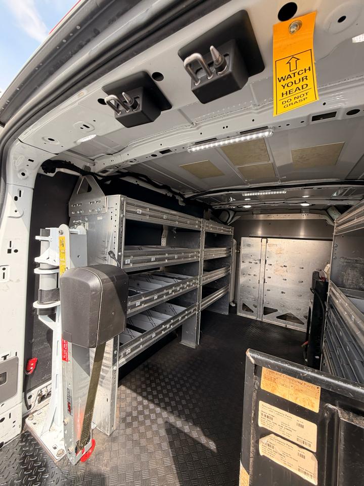 Ford Transit 150 Van Low Roof w/Sliding Pass. 130-in. WB 2020