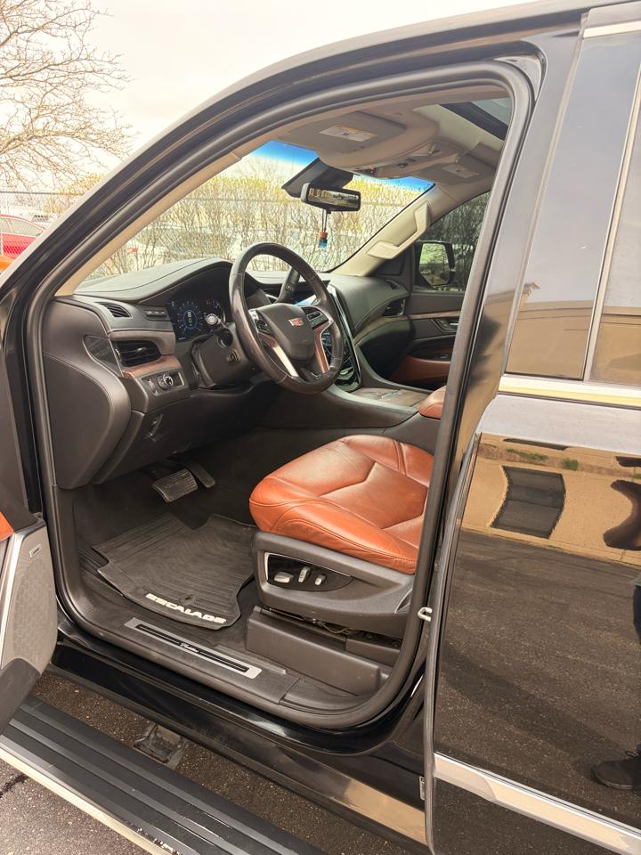 Cadillac Escalade ESV 2WD Premium 2018