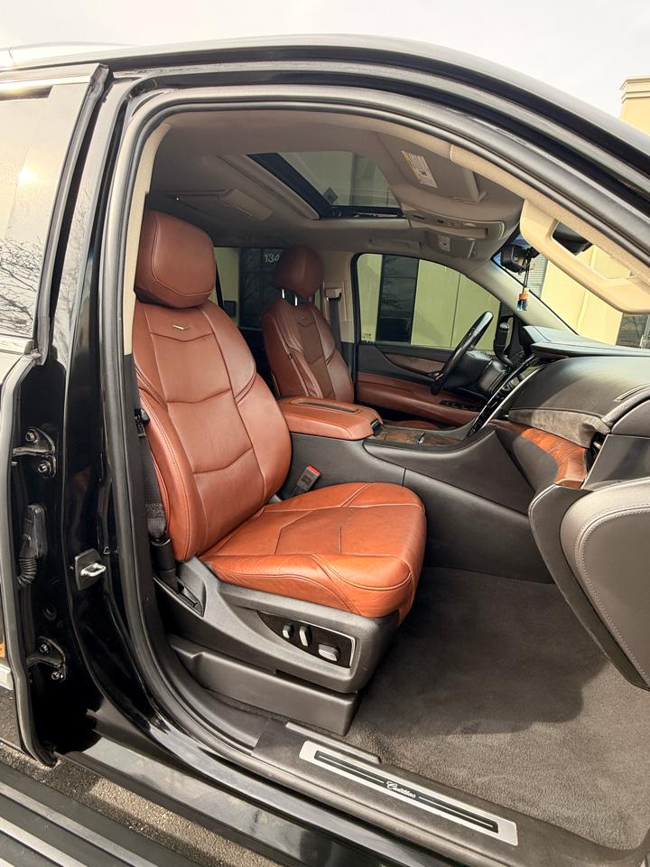 Cadillac Escalade ESV 2WD Premium 2018