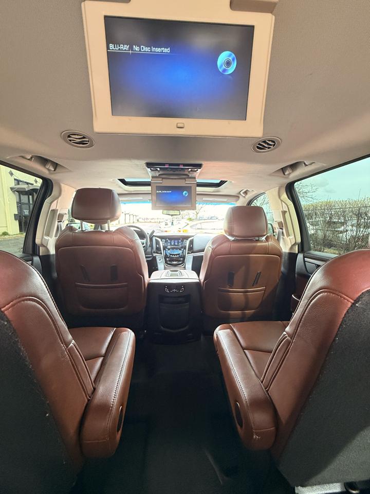 Cadillac Escalade ESV 2WD Premium 2018