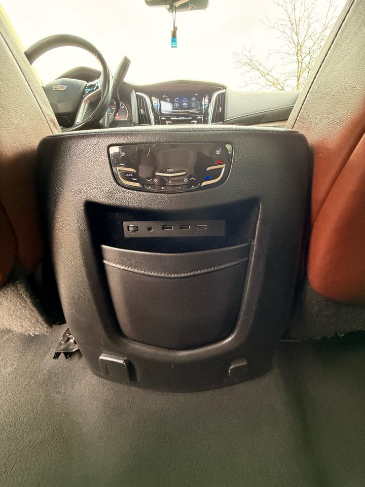 Cadillac Escalade ESV 2WD Premium 2018