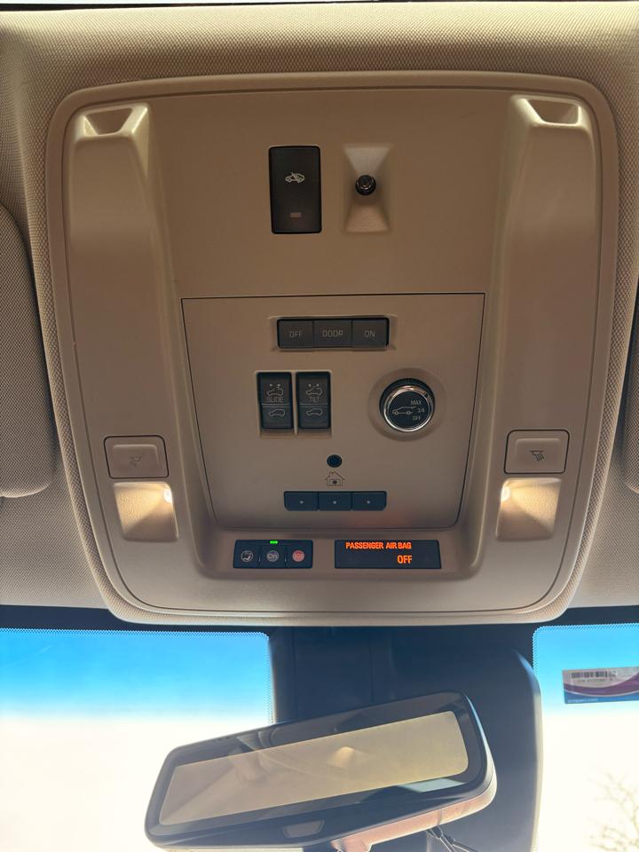 Cadillac Escalade ESV 2WD Premium 2018