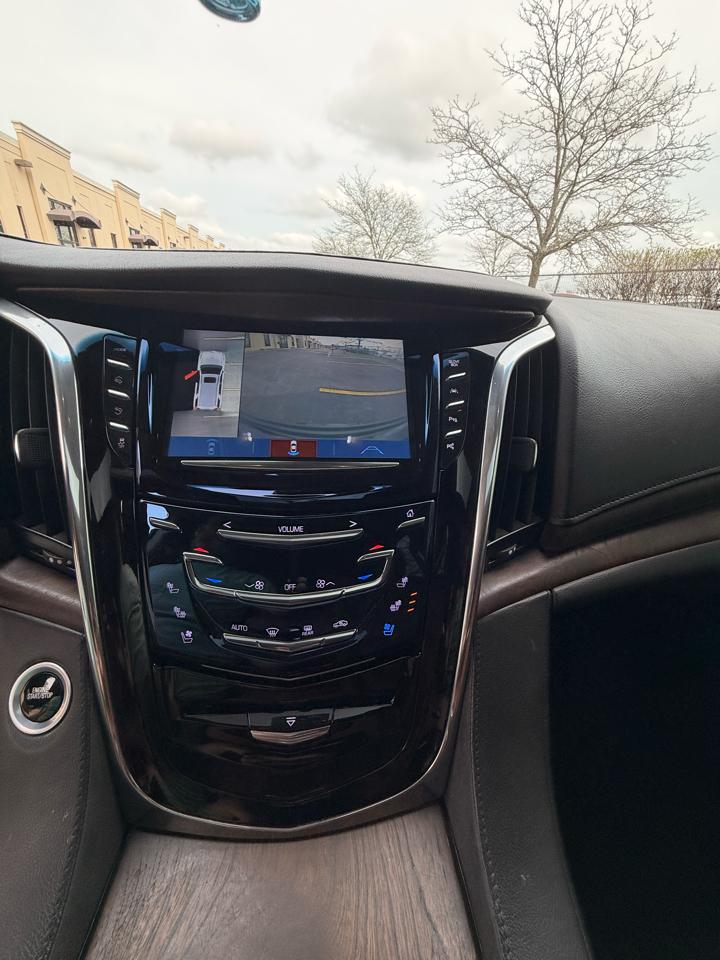 Cadillac Escalade ESV 2WD Premium 2018