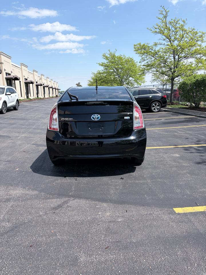 Toyota Prius Prius V 2012