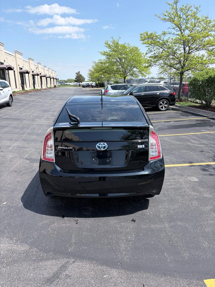Toyota Prius Prius V 2012