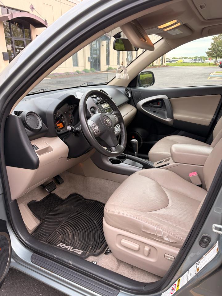 Toyota RAV4 Limited I4 4WD 2007