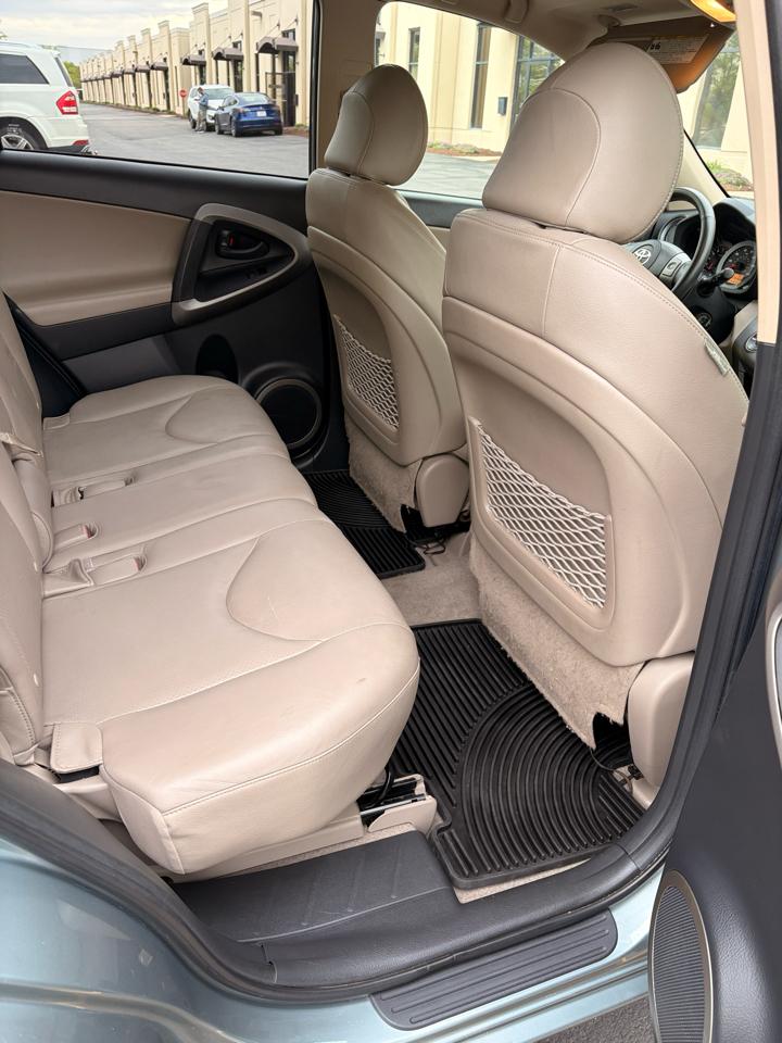 Toyota RAV4 Limited I4 4WD 2007