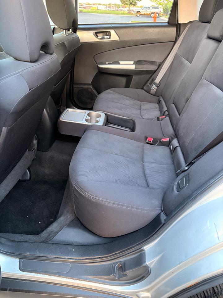 Subaru Forester 2.5X Premium 2010