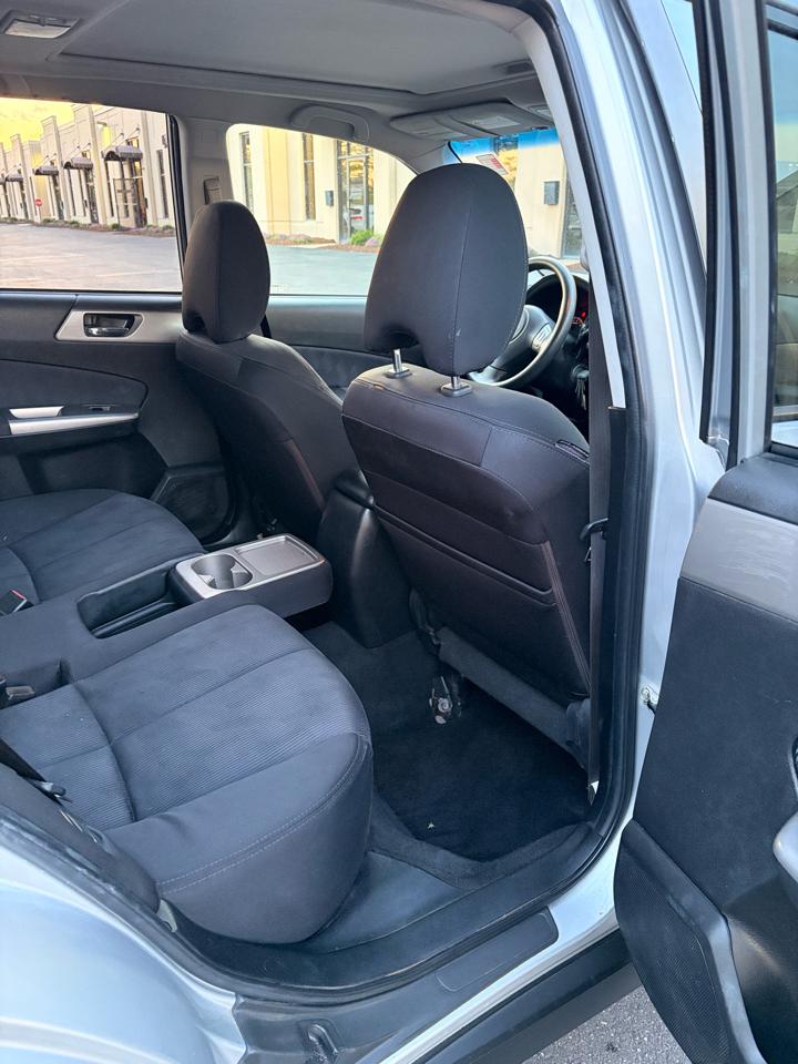 Subaru Forester 2.5X Premium 2010