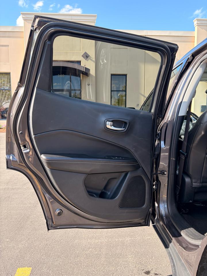 Jeep Compass Latitude FWD 2018