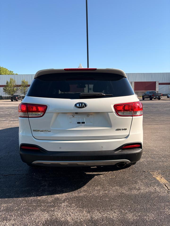 Kia Sorento EX V6 AWD 2016