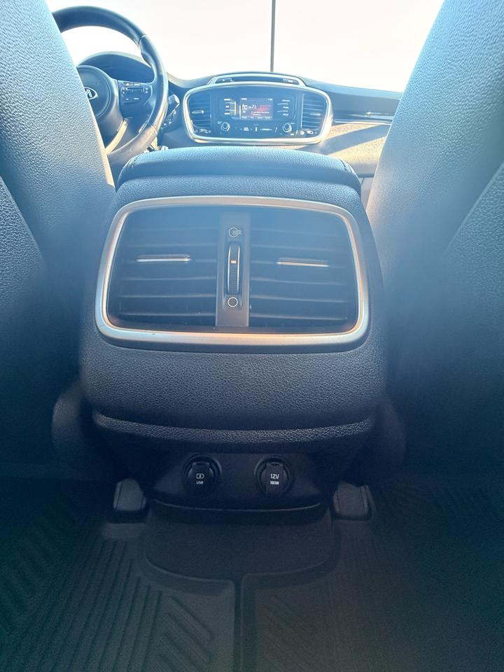 Kia Sorento EX V6 AWD 2016