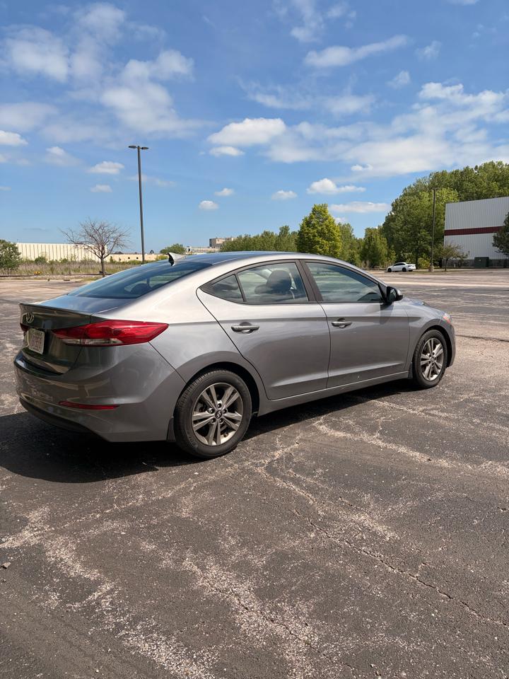 Hyundai Elantra Limited 2018