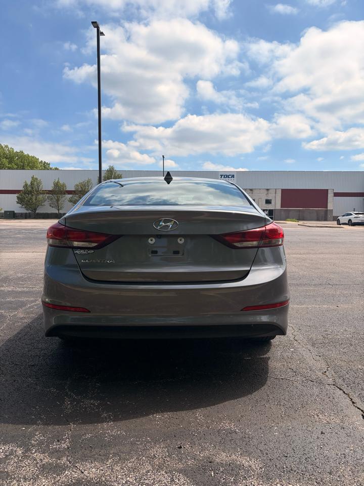 Hyundai Elantra Limited 2018