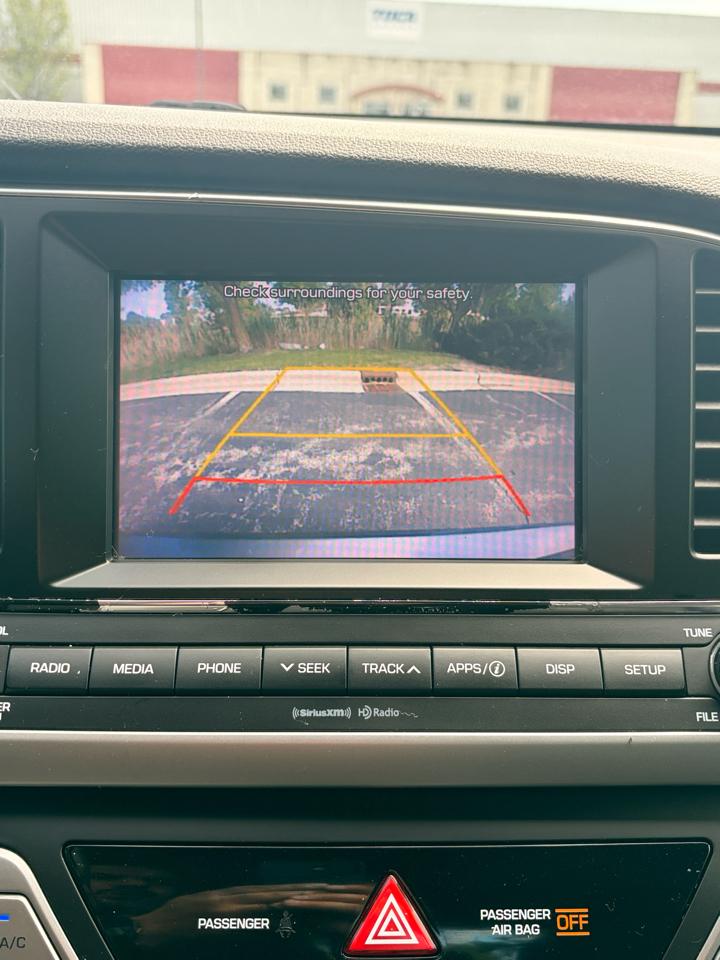 Hyundai Elantra Limited 2018