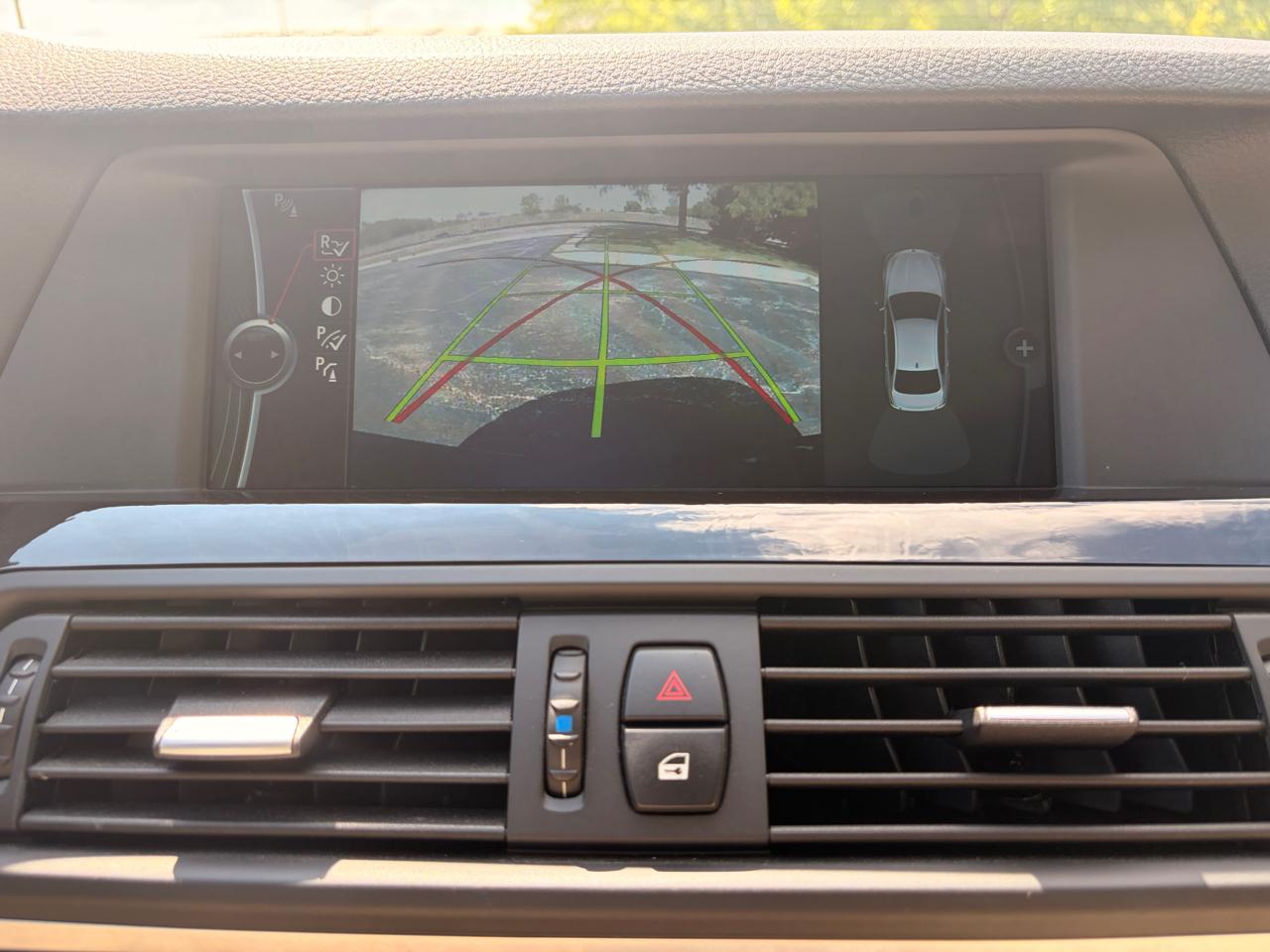 BMW 5-Series 535xi 2011