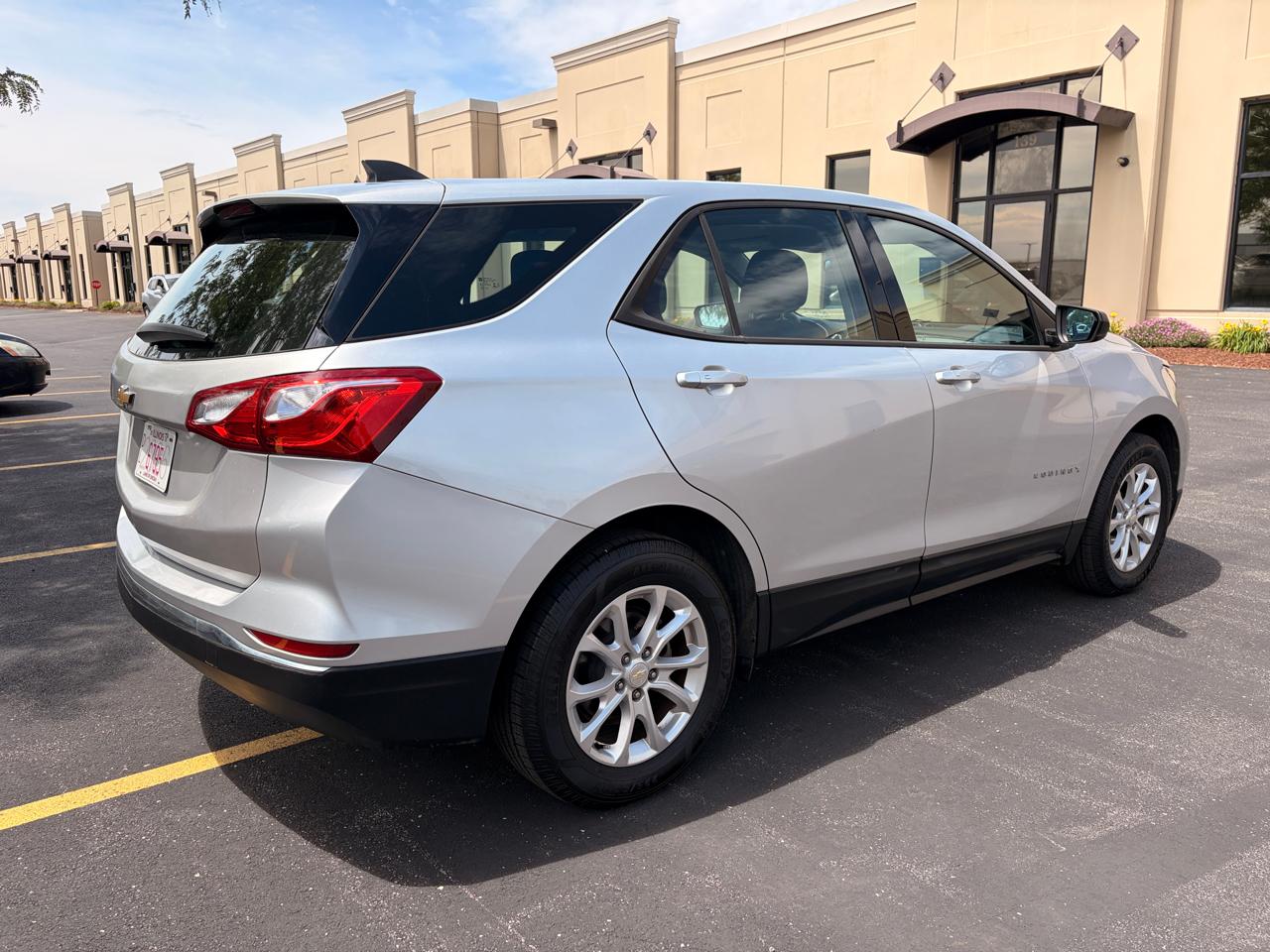Chevrolet Equinox LS 2WD 2018