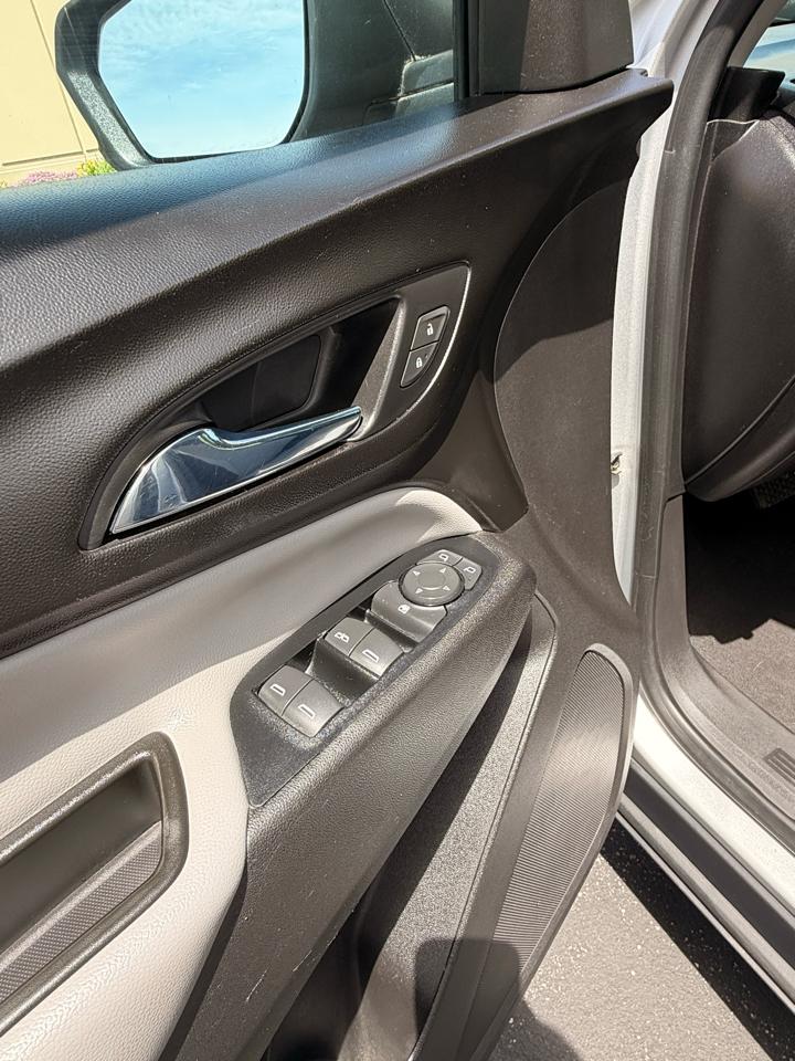 Chevrolet Equinox LS 2WD 2018