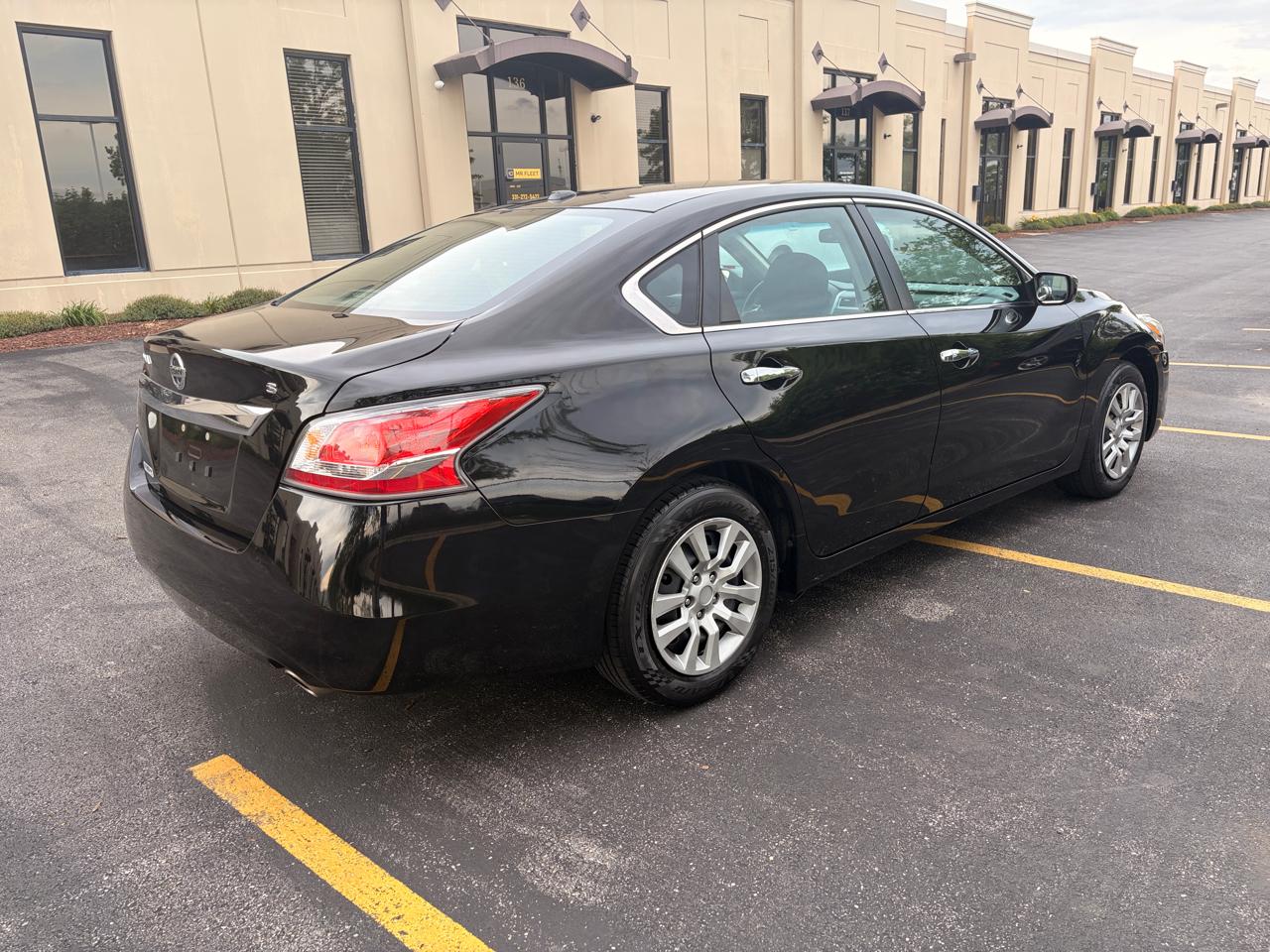 Nissan Altima 2.5 SV 2015