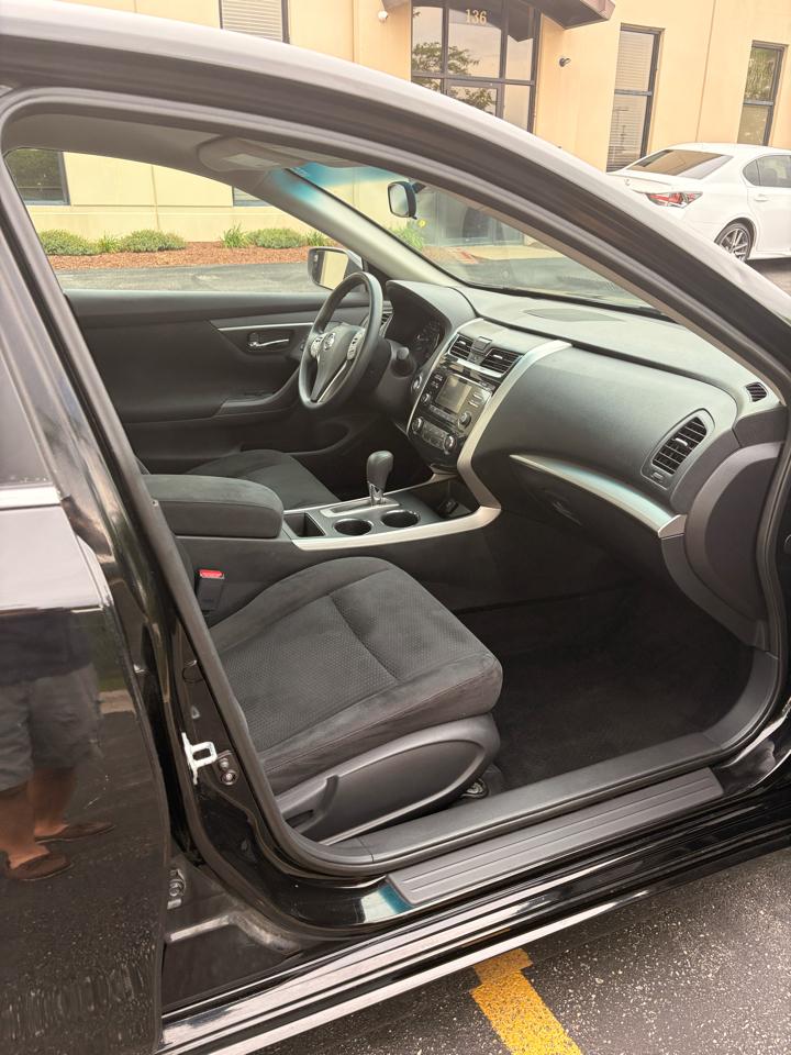 Nissan Altima 2.5 SV 2015