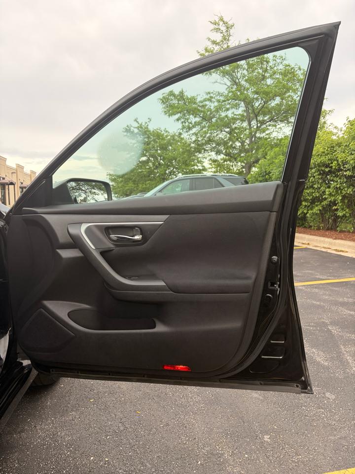 Nissan Altima 2.5 SV 2015