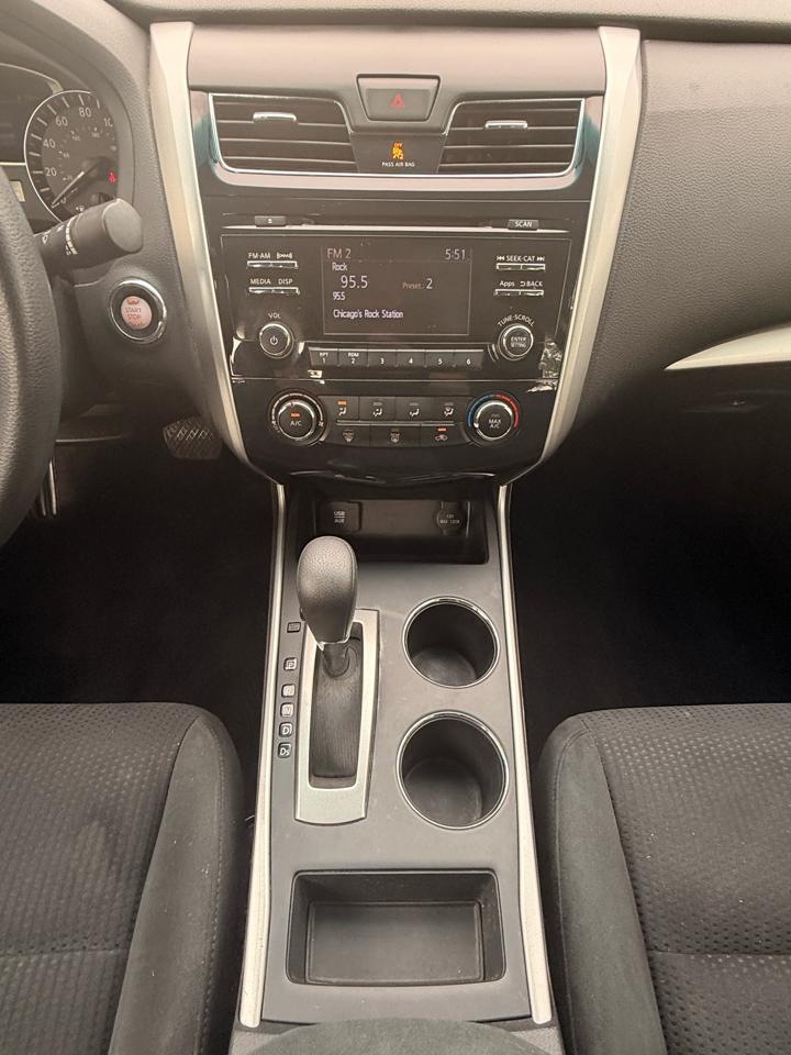 Nissan Altima 2.5 SV 2015