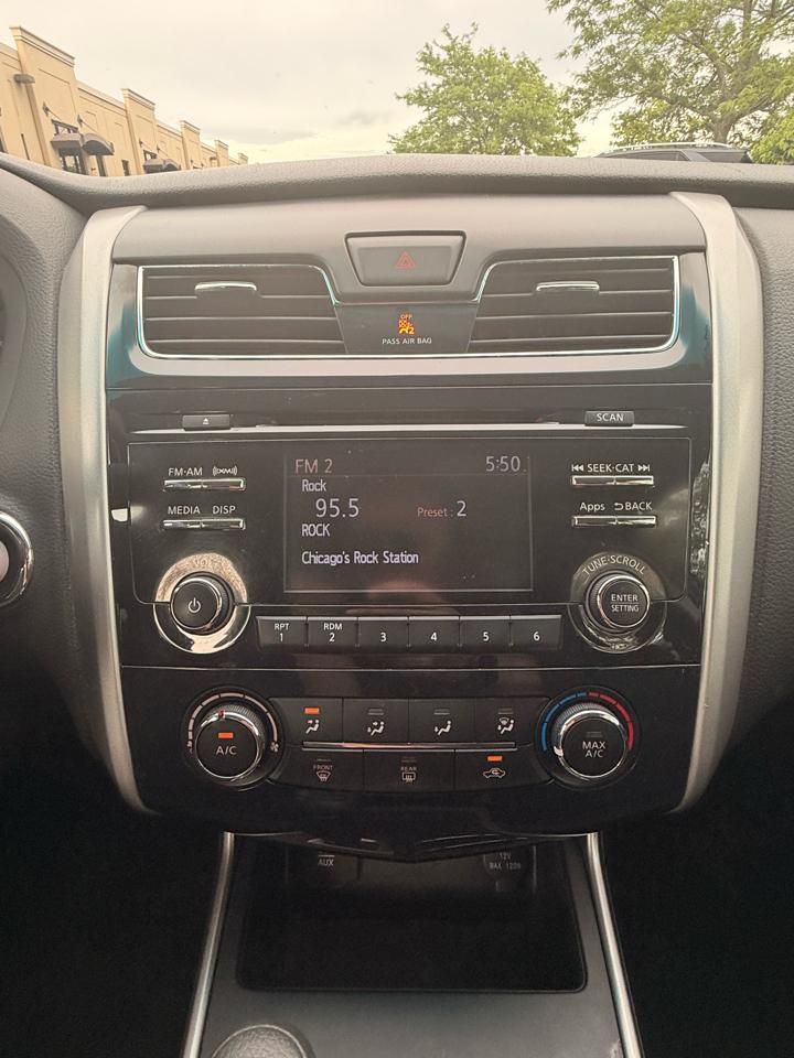 Nissan Altima 2.5 SV 2015