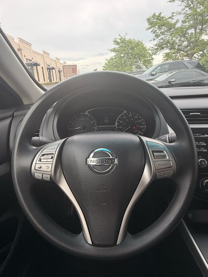 Nissan Altima 2.5 SV 2015