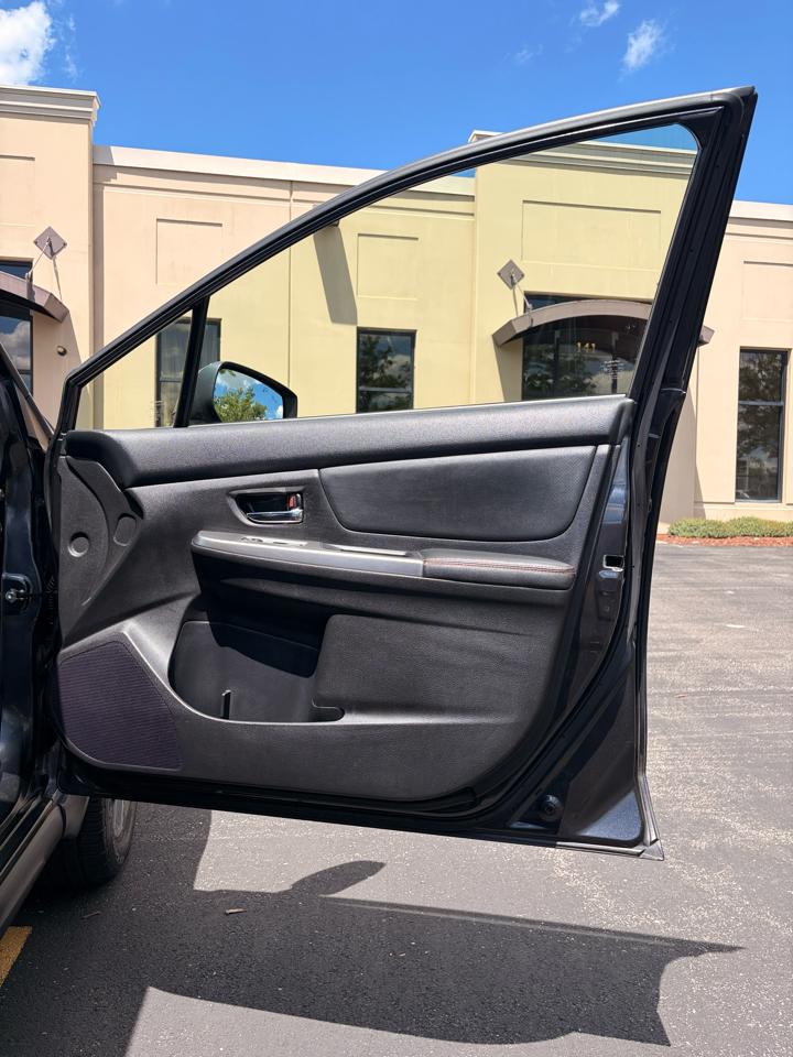 Subaru Crosstrek 2.0i Limited PZEV CVT 2016