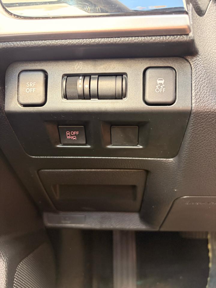 Subaru Crosstrek 2.0i Limited PZEV CVT 2016