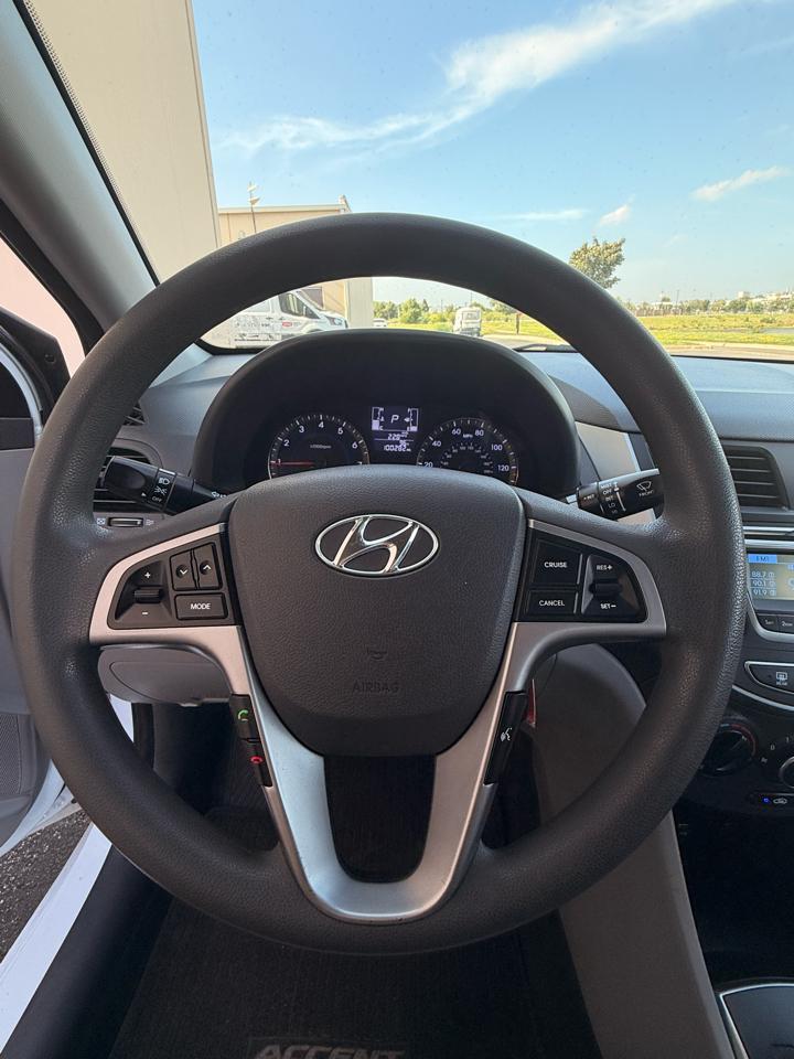 Hyundai Accent SE 4-Door 6A 2017