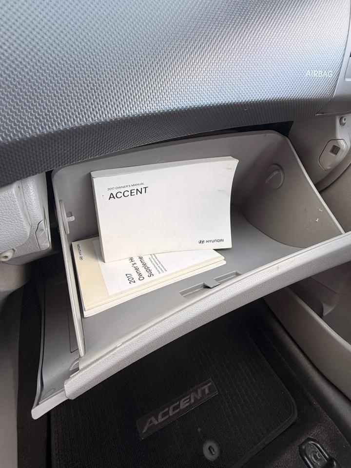 Hyundai Accent SE 4-Door 6A 2017