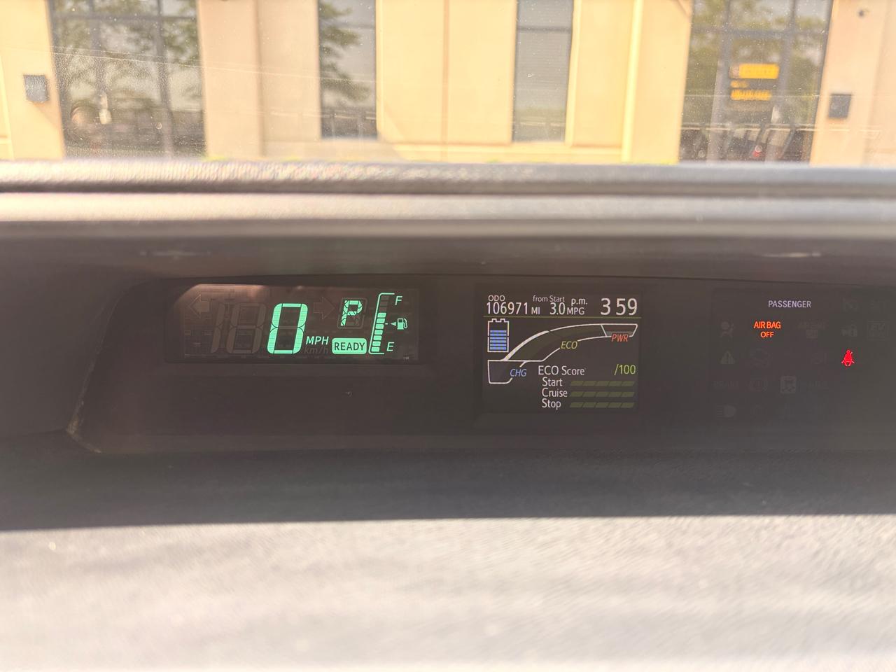 Toyota Prius c One 2012