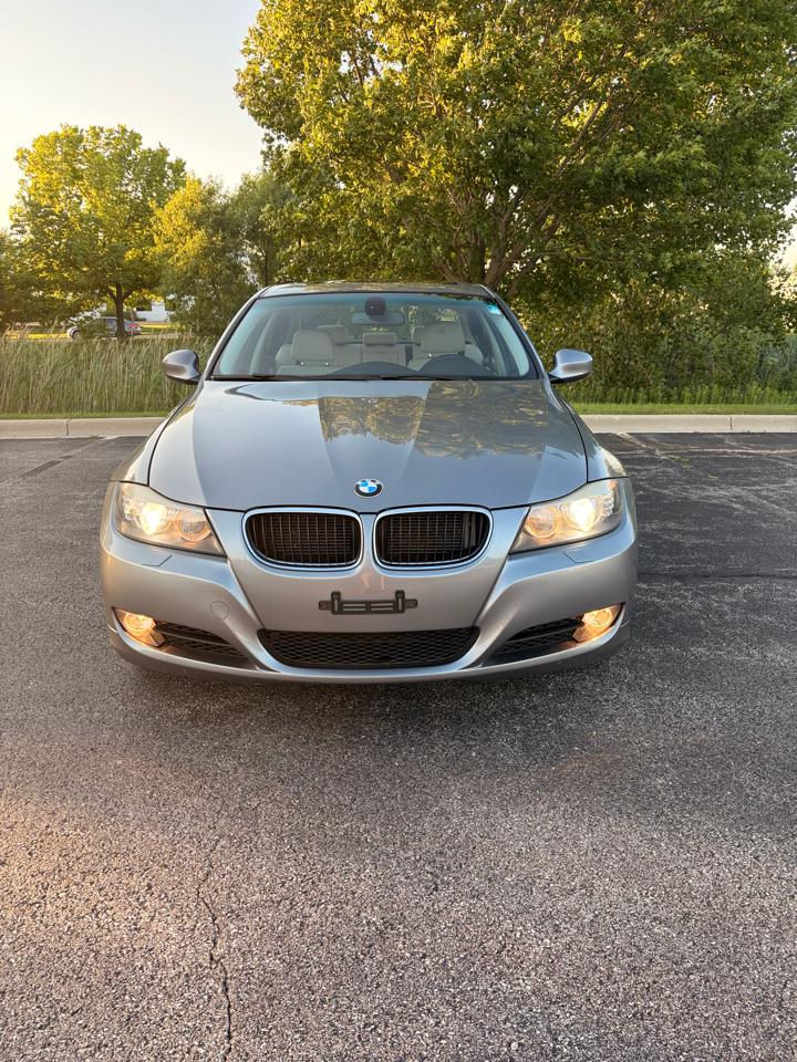 BMW 3-Series 328i 2011