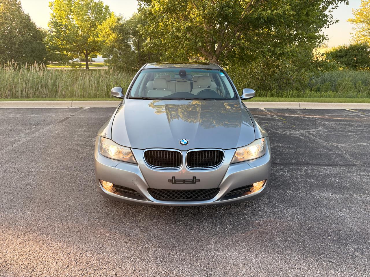 BMW 3-Series 328i 2011
