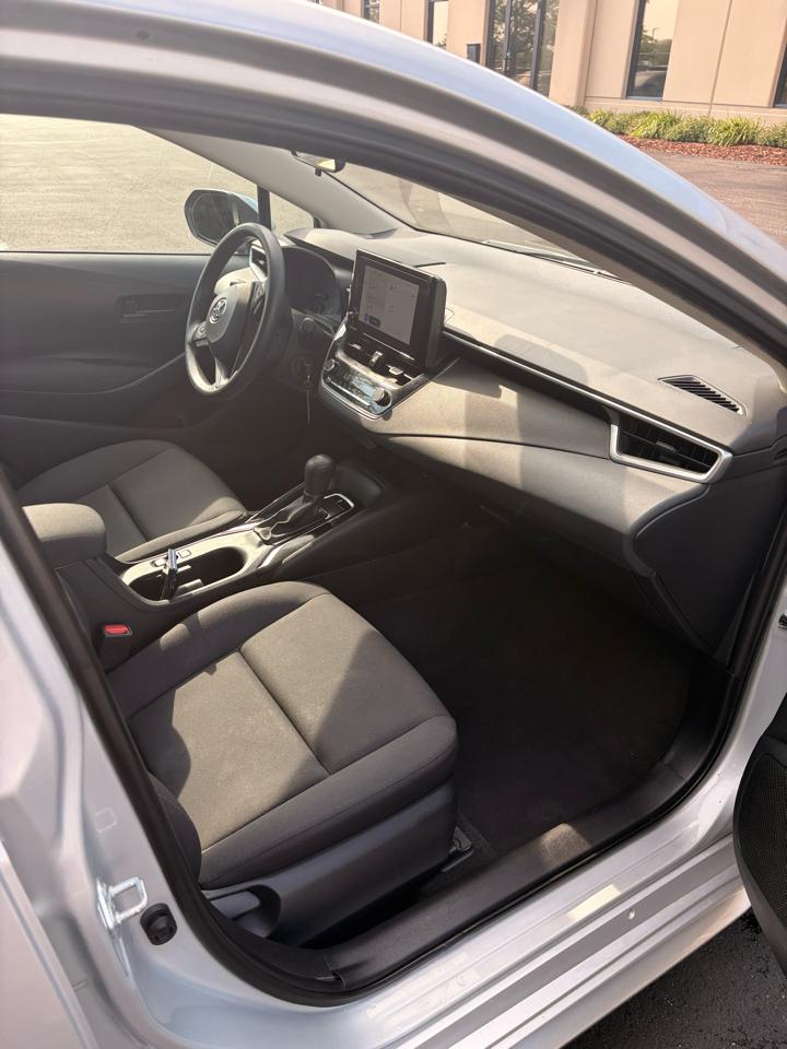 Toyota Corolla LE 2023