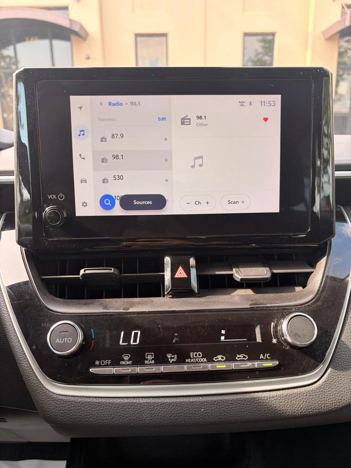 Toyota Corolla LE 2023