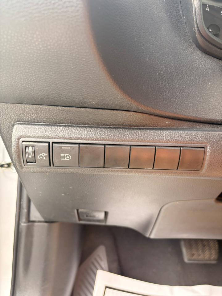 Toyota Corolla LE 2023