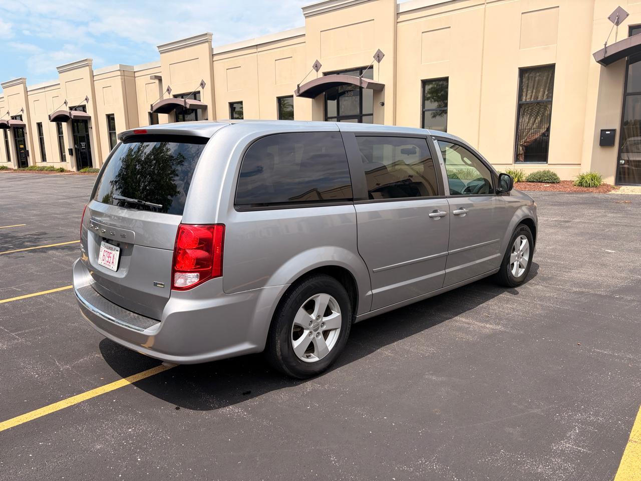 Dodge Grand Caravan SE 2013