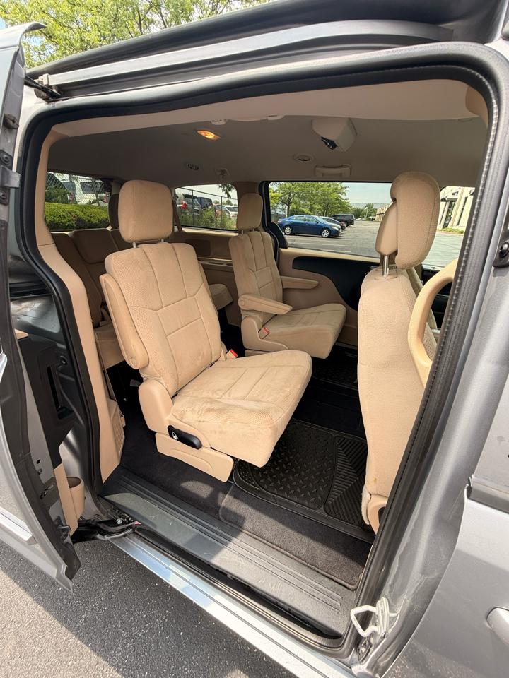 Dodge Grand Caravan SE 2013