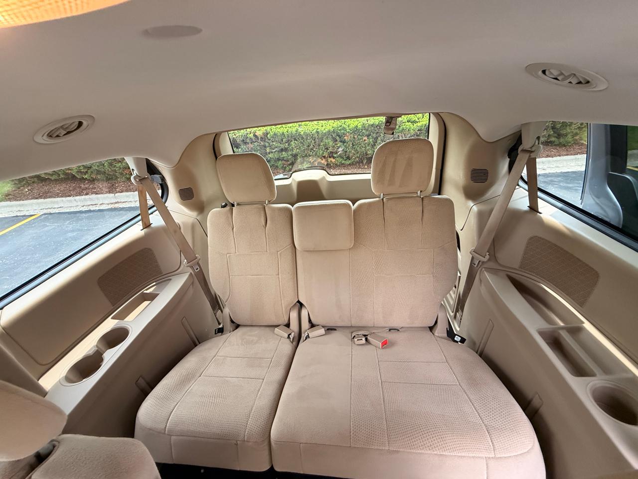 Dodge Grand Caravan SE 2013