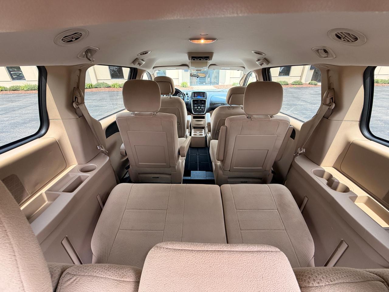 Dodge Grand Caravan SE 2013