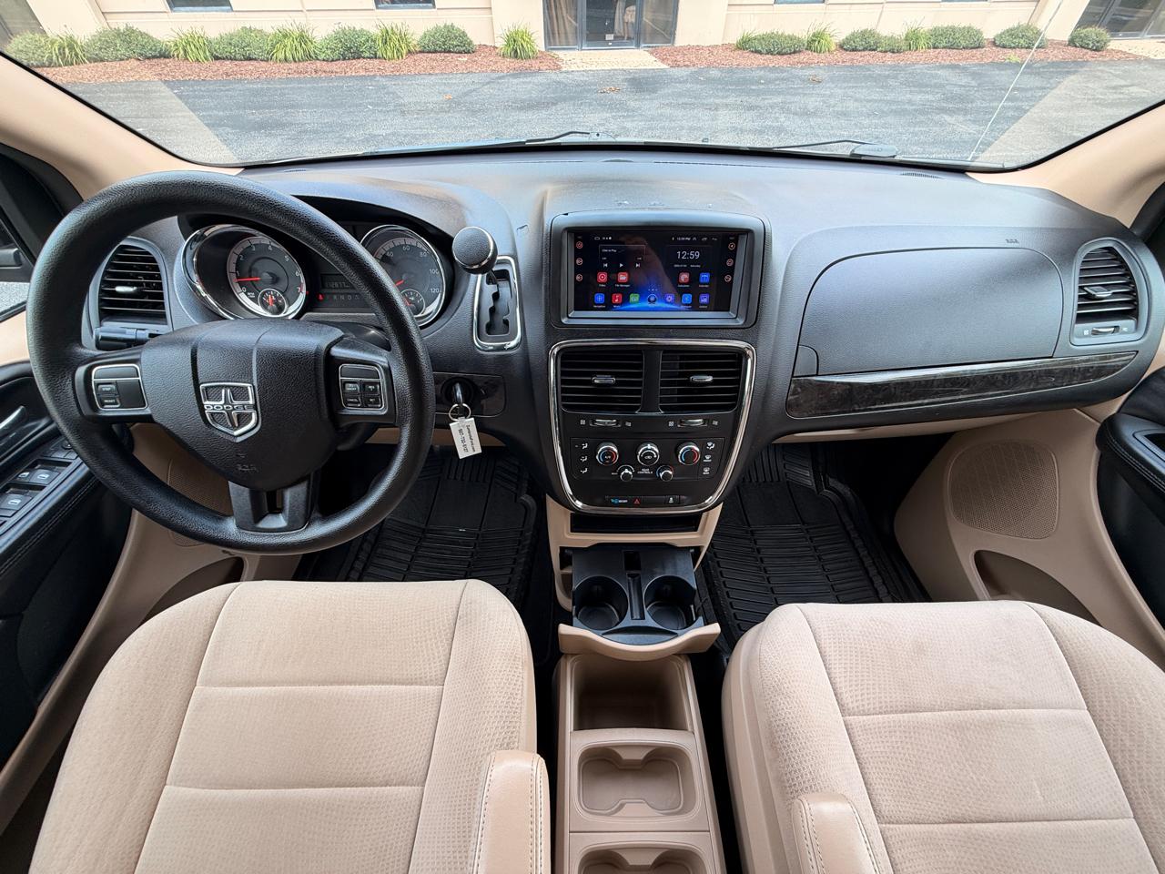Dodge Grand Caravan SE 2013