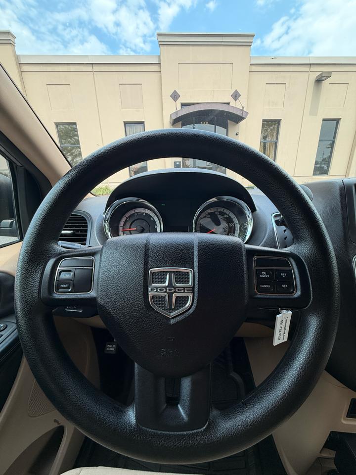 Dodge Grand Caravan SE 2013